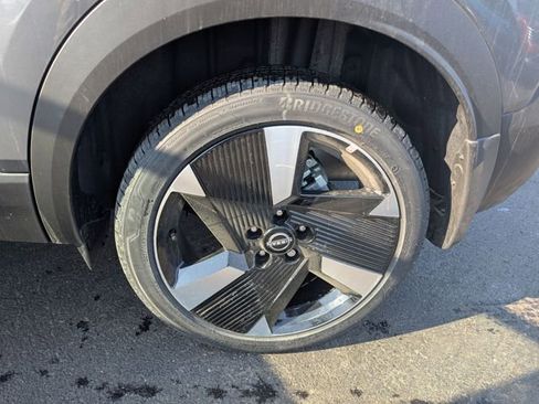 New 2026 Nissan Kicks SR w/ Cold Weather Package image 25