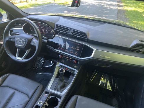Used 2023 Audi Q3 2.0T Premium AWD/4WD image 18