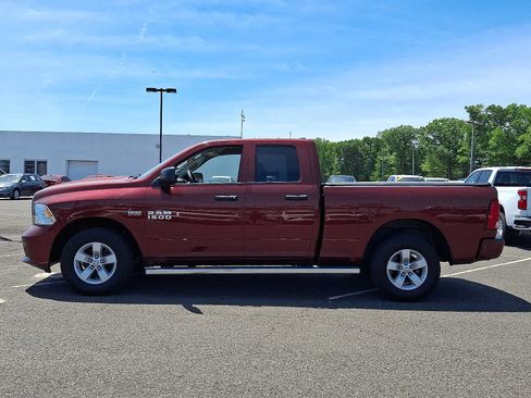 Used 2016 RAM 1500 Express AWD/4WD image 4