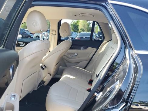 Used 2019 Mercedes-Benz GLC 300 image 14