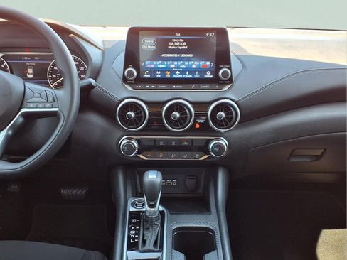 Used 2025 Nissan Sentra SV FWD image 15