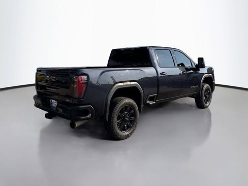 Used 2024 GMC Sierra 2500 AT4 w/ AT4 Premium Plus Package image 7