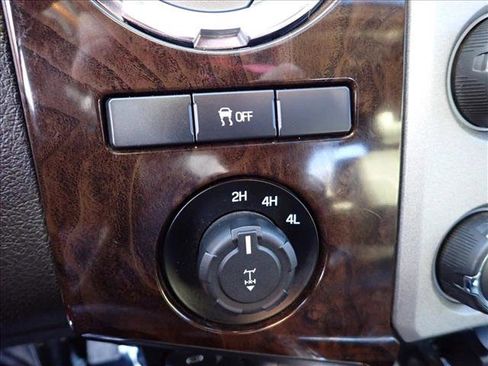 Used 2015 Ford F250 Platinum image 22