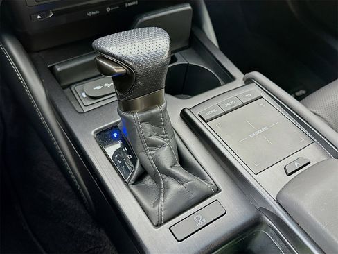 Used 2019 Lexus ES 350 F Sport image 17