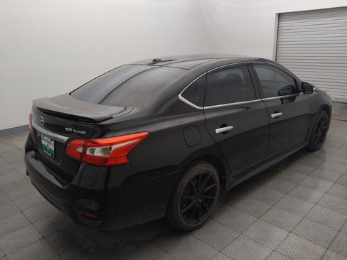 Used 2017 Nissan Sentra SR Turbo w/ SR Midnight Edition FWD image 9