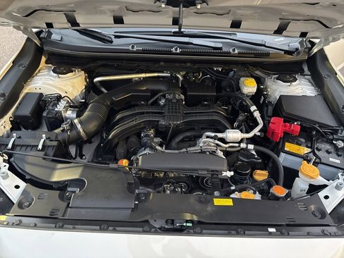 Certified 2025 Subaru Crosstrek 2.0i Premium image 18