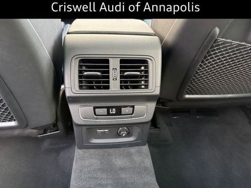 Certified 2025 Audi Q5 2.0T Premium Plus w/ Premium Plus Package AWD/4WD image 13