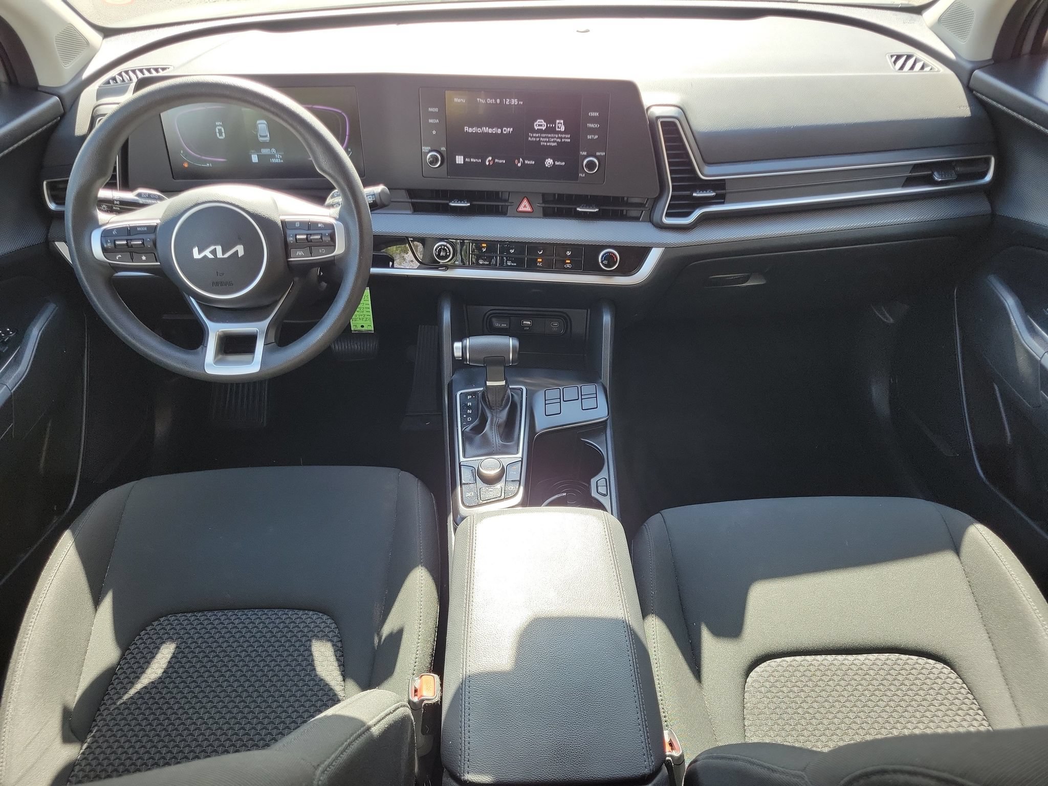 Used 2025 Kia Sportage LX FWD image 23