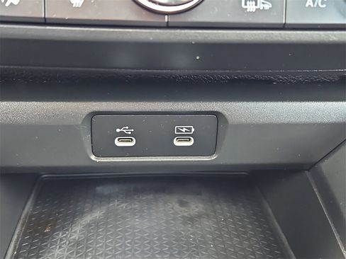 Certified 2023 Honda Accord EX image 18