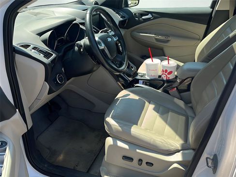 Used 2014 Ford Escape Titanium FWD image 36