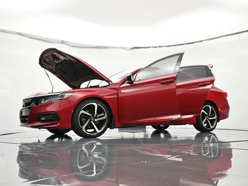 Used 2019 Honda Accord Sport image 49