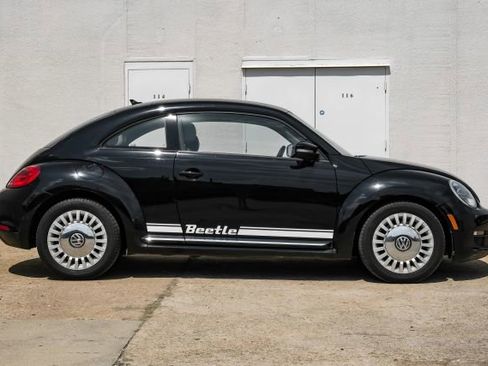 Used 2014 Volkswagen Beetle 1.8T image 7