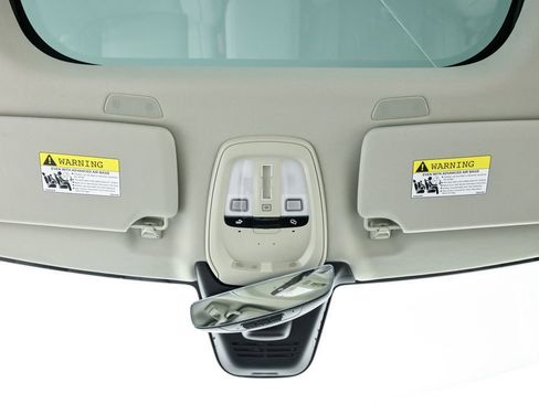 New 2026 Volvo XC90 T8 Ultra w/ Protection Package Premier image 19