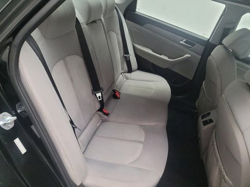 Used 2016 Hyundai Sonata Plug-In Hybrid image 19