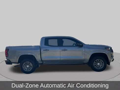 Used 2024 Chevrolet Colorado LT w/ LT Convenience Package RWD image 7