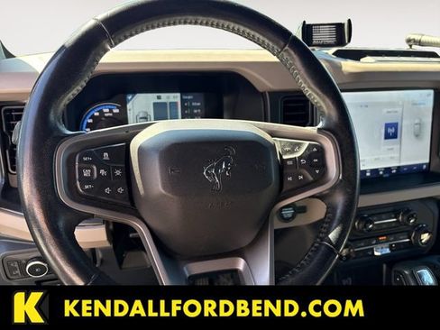 Used 2023 Ford Bronco Wildtrak AWD/4WD image 13