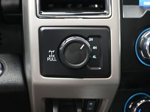 Used 2021 Ford F250 Lariat image 28