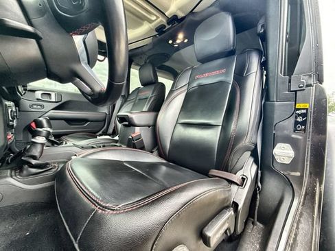 Used 2021 Jeep Wrangler Rubicon AWD/4WD image 11