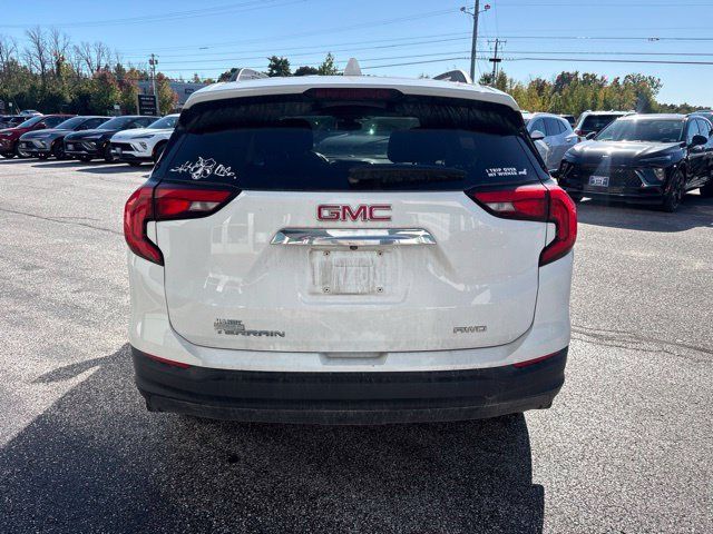 Used 2019 GMC Terrain SLE w/ Driver Convenience Package AWD/4WD image 3