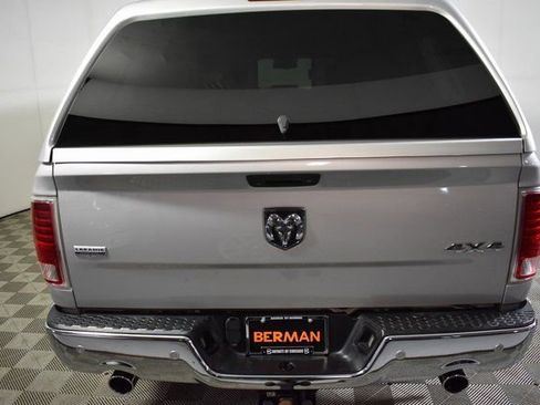 Used 2017 RAM 1500 Laramie w/ Convenience Group image 5