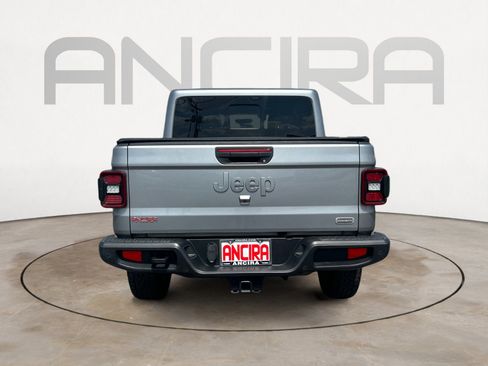 Used 2021 Jeep Gladiator Overland w/ Popular Equipment Package AWD/4WD image 9