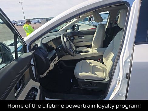 Certified 2025 Nissan Murano SL AWD/4WD image 4