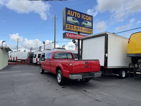 Used 2011 Ford F250 XL w/ PWR Equipment Group RWD image 2