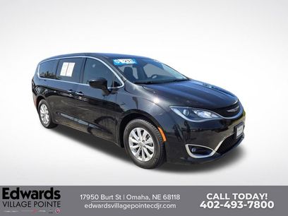 Used 2019 Chrysler Pacifica Touring Plus