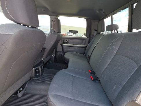 Used 2024 RAM 3500 Tradesman w/ Chrome Appearance Group AWD/4WD image 13