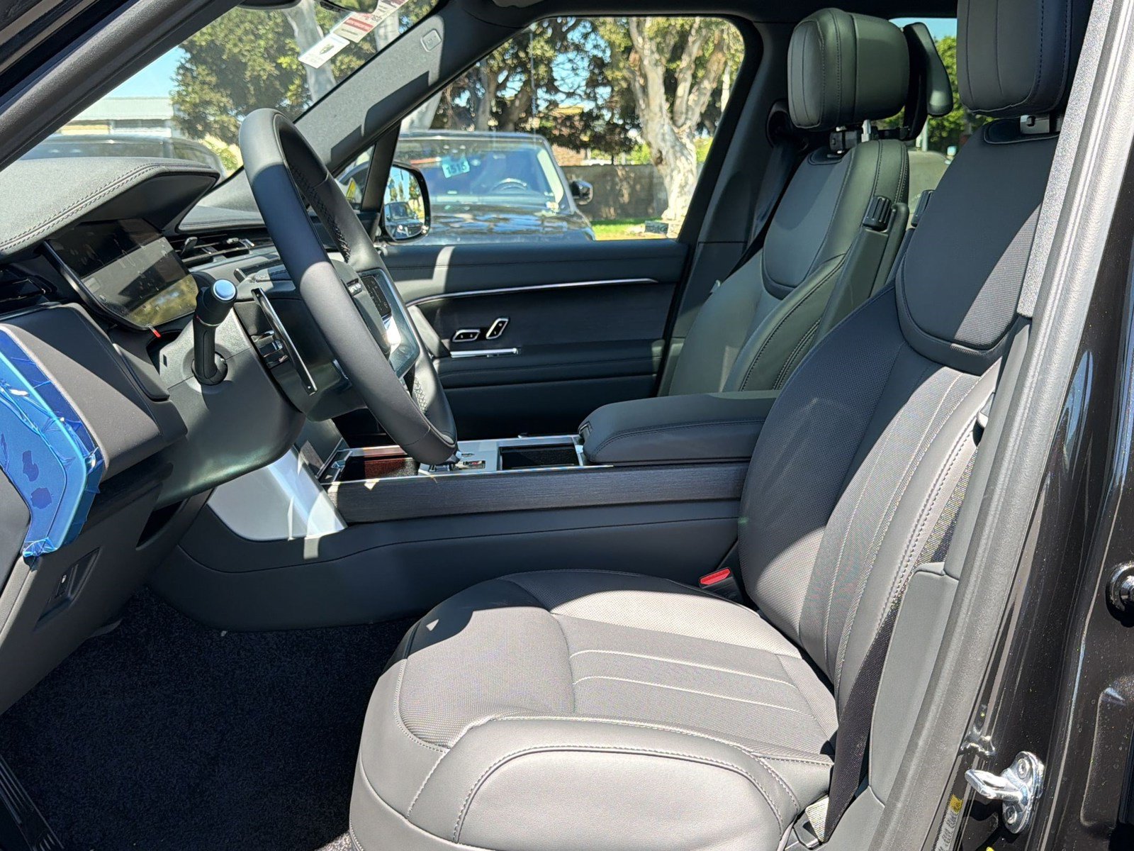 New 2026 Land Rover Range Rover SE AWD/4WD image 28