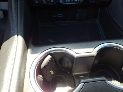 Used 2023 Chevrolet Tahoe High Country AWD/4WD image 21