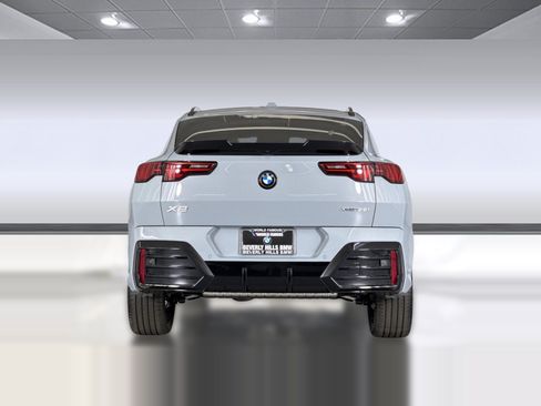 New 2026 BMW X2 xDrive28i w/ Technology Package AWD/4WD image 10