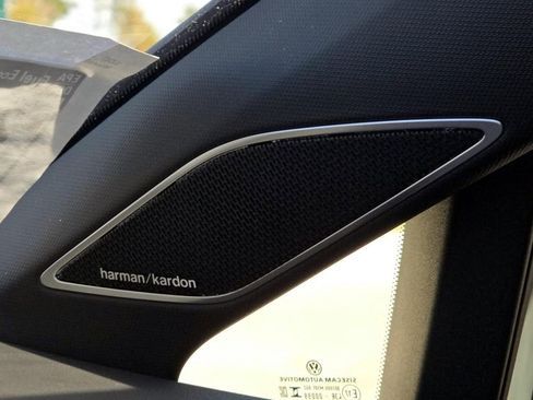 New 2026 Volkswagen GTI SE image 14