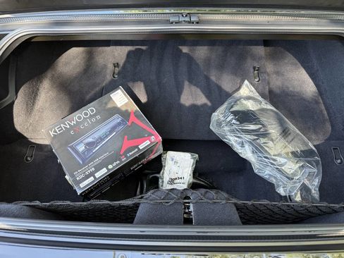 Used 2002 Chevrolet Corvette Convertible w/ Preferred Equipment Group2 image 27