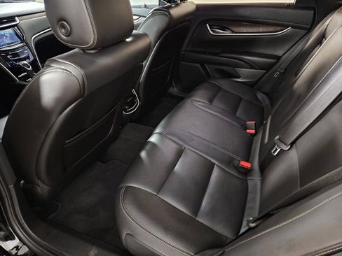 Used 2018 Cadillac XTS Luxury FWD image 25