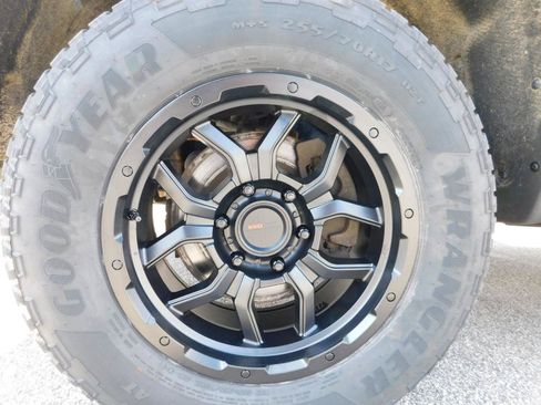 Used 2015 GMC Sierra 1500 SLE w/ Carbon-22 Edition AWD/4WD image 22