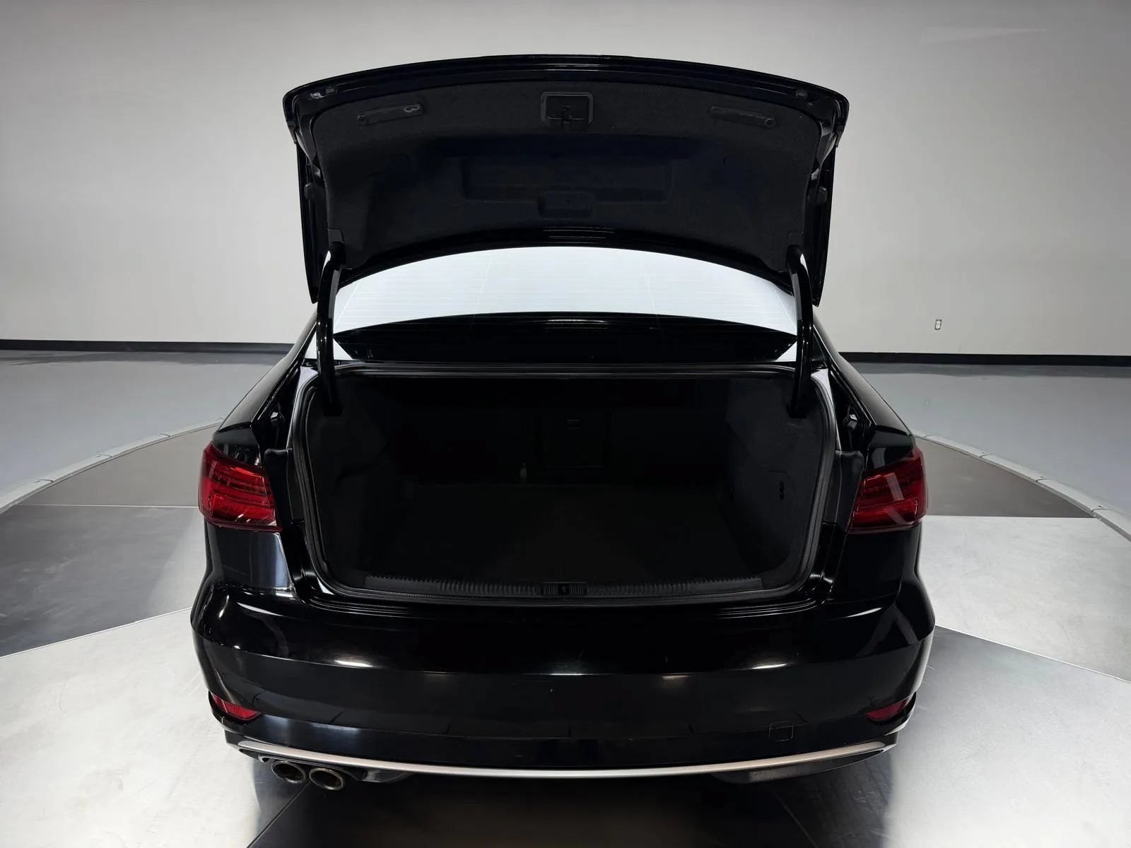 Used 2018 Audi A3 2.0T Premium w/ Convenience Package FWD image 12