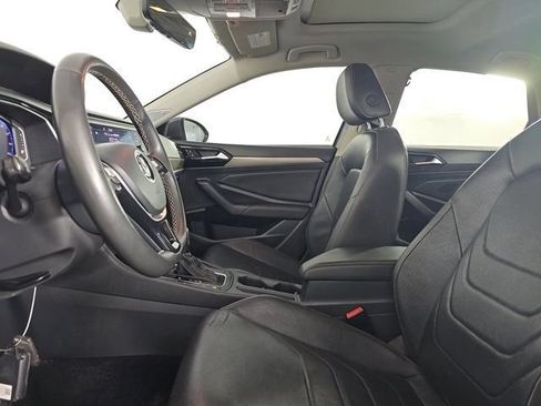 Used 2021 Volkswagen Jetta SEL Premium FWD image 6