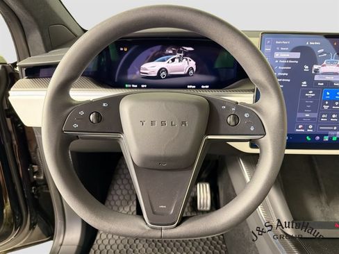 Used 2023 Tesla Model X Plaid AWD/4WD image 12