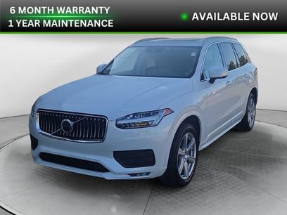 Used 2022 Volvo XC90 T5 Momentum