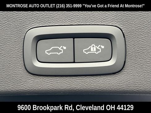 New 2026 Volvo XC40 B5 Plus w/ Climate Package AWD/4WD image 39