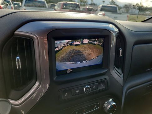 Used 2021 GMC Sierra 1500 2WD Regular Cab w/ Convenience Package image 19