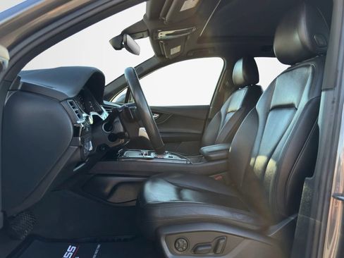 Used 2019 Audi Q7 3.0T Premium Plus w/ Premium Plus Package image 11