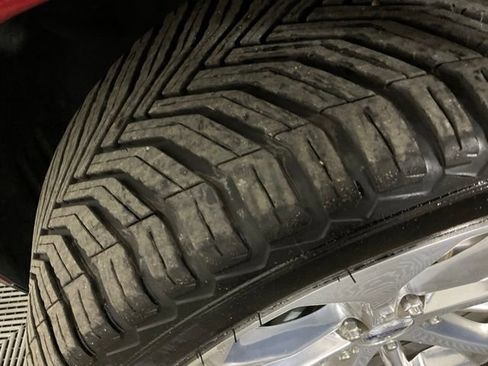 Used 2017 Ford Taurus Limited image 45