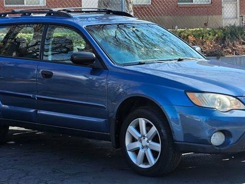 Used 2008 Subaru Outback 2.5i L.L. Bean image 6
