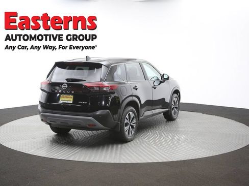 Used 2023 Nissan Rogue SV AWD/4WD image 39