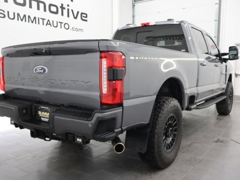 Used 2023 Ford F250 Lariat w/ Lariat Ultimate Package AWD/4WD image 4
