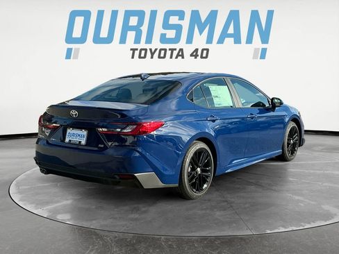 New 2026 Toyota Camry SE image 7