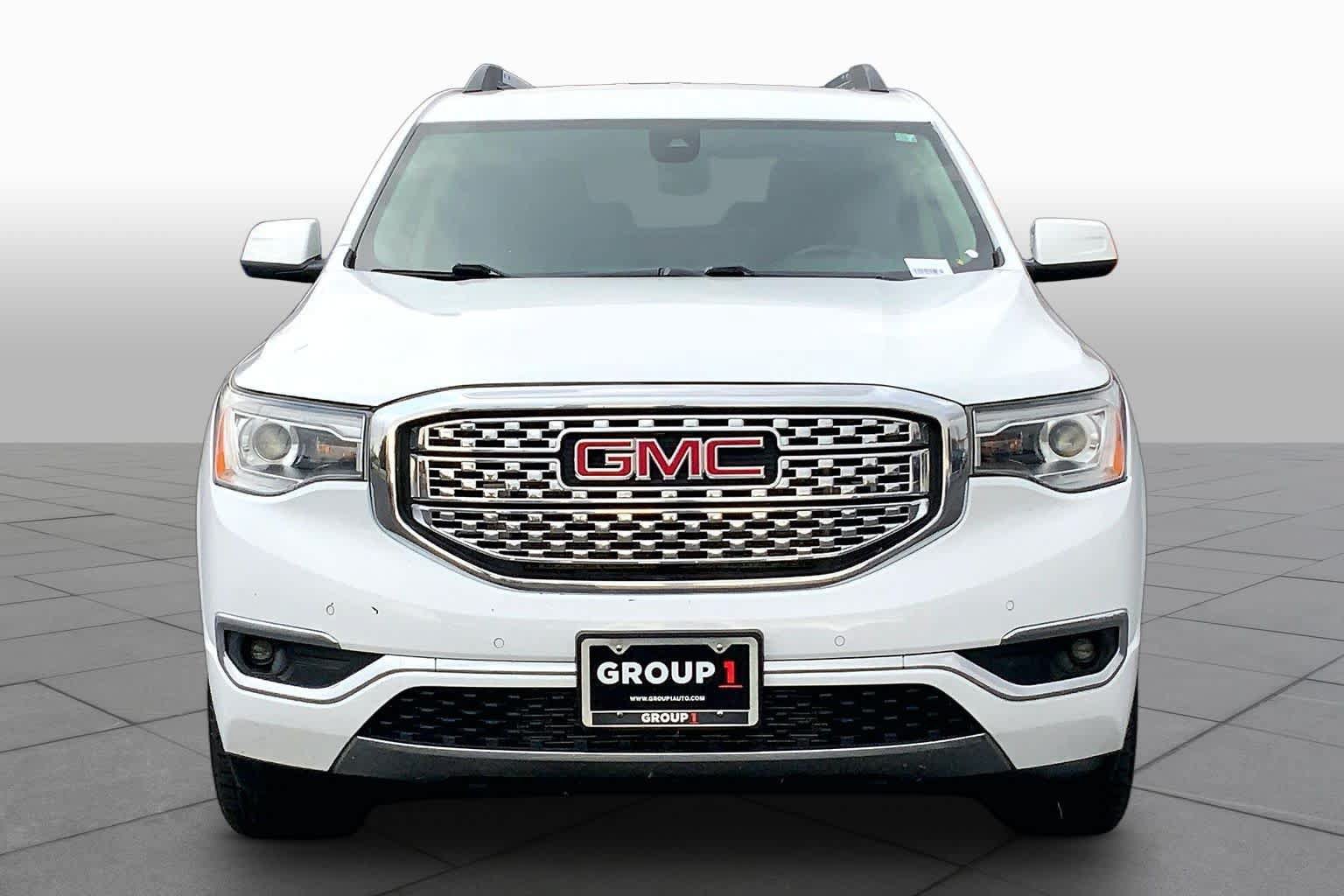 Used 2019 GMC Acadia Denali AWD/4WD image 4