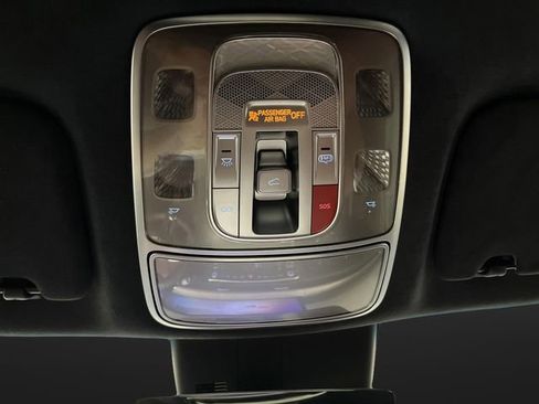 Used 2025 Genesis GV80 3.5T Prestige image 29